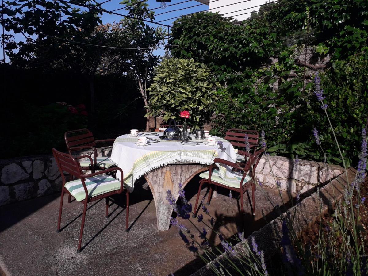 Apartmani Ana Novi V. - Studio Novi Vinodolski Exterior foto